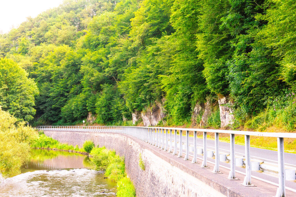 Felsenlandschaft an der Wied